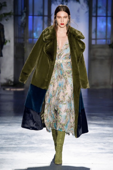 Luisa Beccaria Fall Winter 2019 Fashion Show (6).jpg