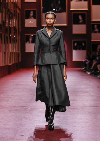 The Dior Autumn-Winter 2022-2023 Show (8).jpg