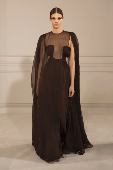 00057-Valentino-Couture-Spring-22-Paris-credit-brand.jpg