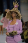 051-chanel-spring-1992-ready-to-wear-Img011944-christy-turlington
