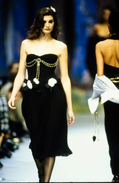 106-chanel-spring-1992-ready-to-wear.jpg