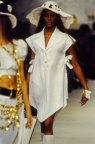 131-chanel-spring-1993-ready-to-wear-148-naomi-campbell