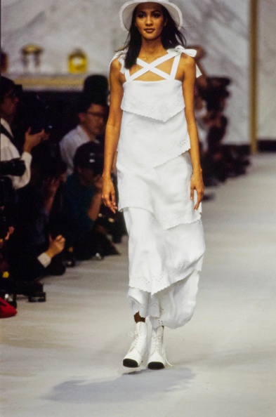 145-chanel-spring-1993-ready-to-wear-155.jpg
