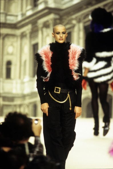 009-chanel-fall-1994-ready-to-wear-CN10010201-eve-salvail.jpg
