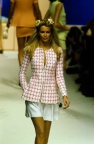 044-chanel-spring-1995-ready-to-wear-CN10053181-claudia-schiffer