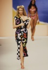 097-chanel-spring-1995-ready-to-wear-Img011318-claudia-schiffer
