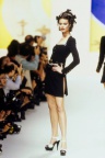 117-chanel-spring-1995-ready-to-wear-CN10053269-shalom-harlow