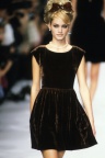 156-chanel-spring-1996-ready-to-wear-CN10007155-amber-valletta