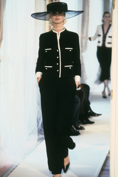 004-chanel-spring-1997-couture-CN1000052-esther-de-jong.jpg