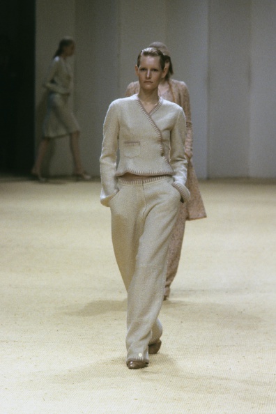 001-chanel-spring-1999-couture-img007253-kirsten-owen.jpg