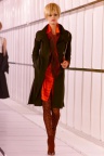 CHANEL-FALL-2000-RTW-62-CARMEN-KASS-2C8M9289