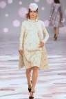 015-chanel-spring-2002-couture-anne-catherine-lacroix-C37562E61AA88871991C310DD2F2A0B2