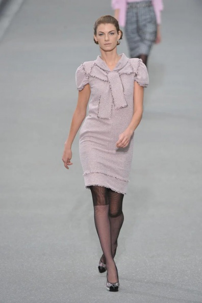 Chanel-Spring-2009-Ready-to-Wear (11).jpg