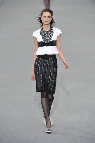 Chanel-Spring-2009-Ready-to-Wear (15).jpg