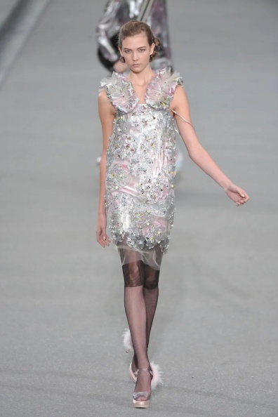 Chanel-Spring-2009-Ready-to-Wear (43).jpg