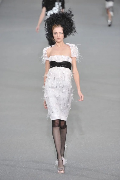 Chanel-Spring-2009-Ready-to-Wear (53).jpg