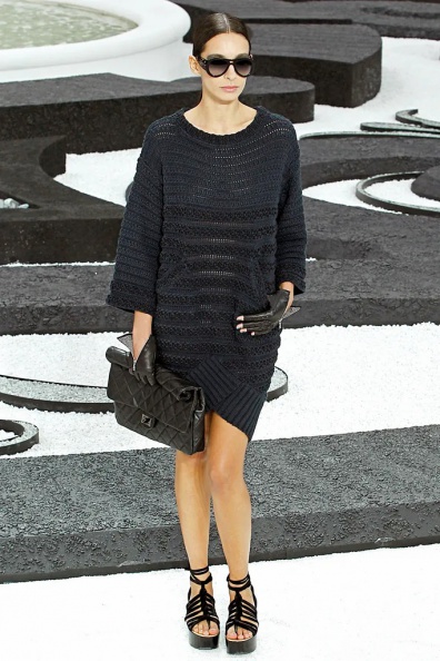 Chanel-Spring-2011-Ready-to-Wear (14).jpg