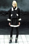Chanel-Fall-2011-Ready-to-Wear (36)