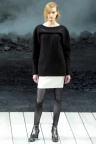 Chanel-Fall-2011-Ready-to-Wear (40)