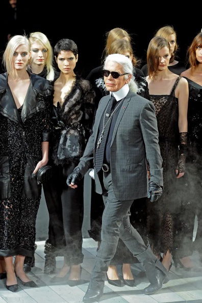 Chanel-Fall-2011-Ready-to-Wear (78).jpg