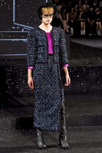 Chanel-Fall-2011-Couture (28).jpg