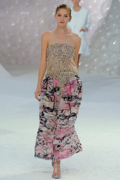 Chanel-Spring-2012-Ready-to-Wear (36).jpg