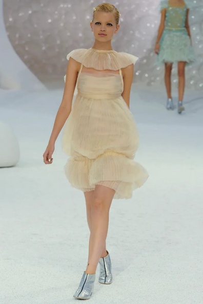 Chanel-Spring-2012-Ready-to-Wear (74).jpg