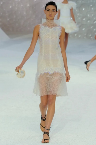 Chanel-Spring-2012-Ready-to-Wear (76).jpg