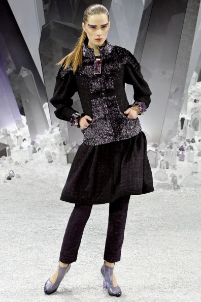 Chanel-Fall-2012-Ready-to-Wear (3).jpg