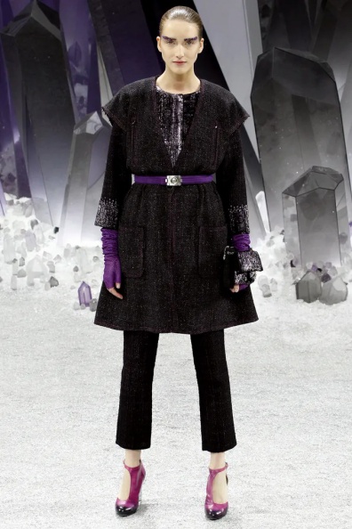 Chanel-Fall-2012-Ready-to-Wear (4).jpg