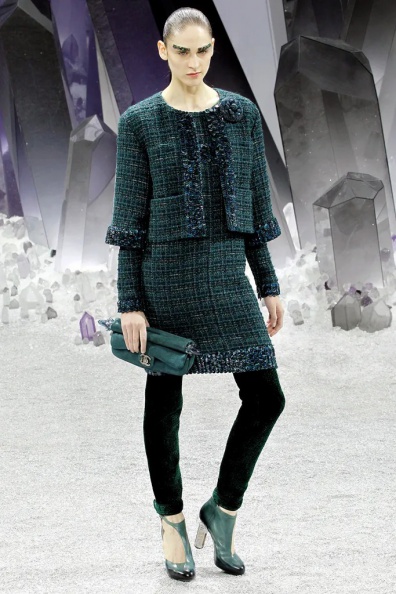 Chanel-Fall-2012-Ready-to-Wear (17).jpg
