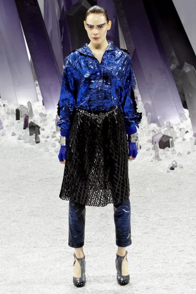 Chanel-Fall-2012-Ready-to-Wear (60).jpg