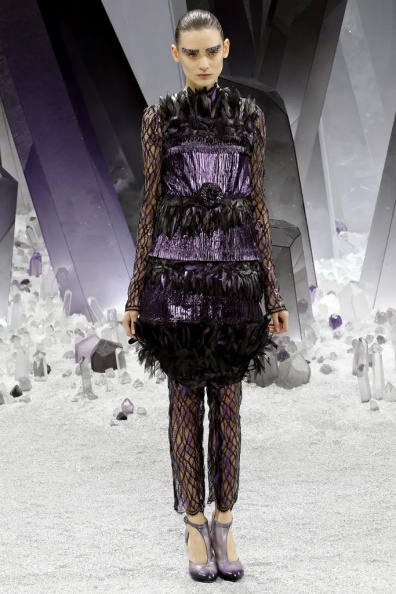 Chanel-Fall-2012-Ready-to-Wear (65).jpg