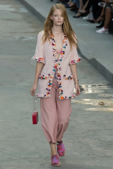 Chanel-Spring-2015-Ready-to-Wear (32).jpg