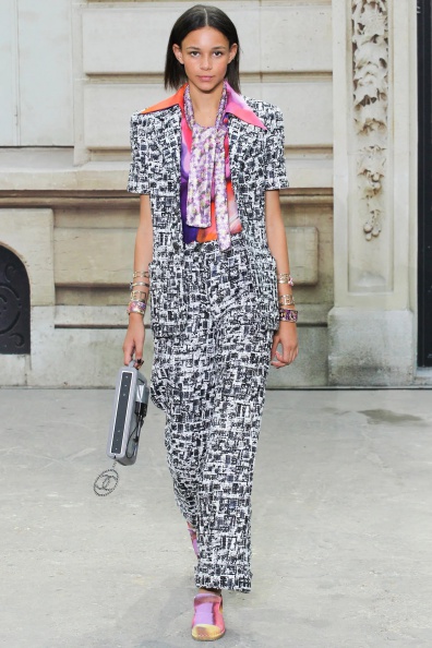 Chanel-Spring-2015-Ready-to-Wear (2).jpg