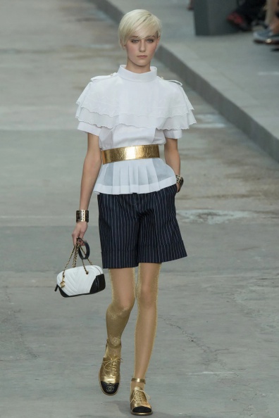Chanel-Spring-2015-Ready-to-Wear (65).jpg