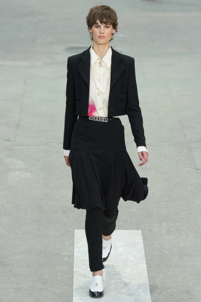 Chanel-Spring-2015-Ready-to-Wear (74).jpg