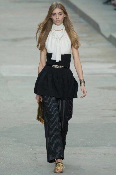 Chanel-Spring-2015-Ready-to-Wear (75).jpg