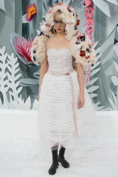 Chanel-SPRING-2015-COUTURE (64).jpg