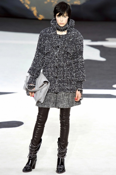 Chanel-Fall-2013-Ready-to-Wear (7).jpg