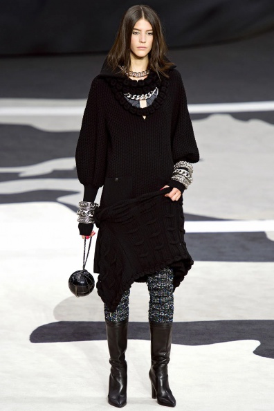 Chanel-Fall-2013-Ready-to-Wear (48).jpg