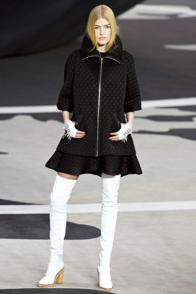 Chanel-Fall-2013-Ready-to-Wear (55).jpg