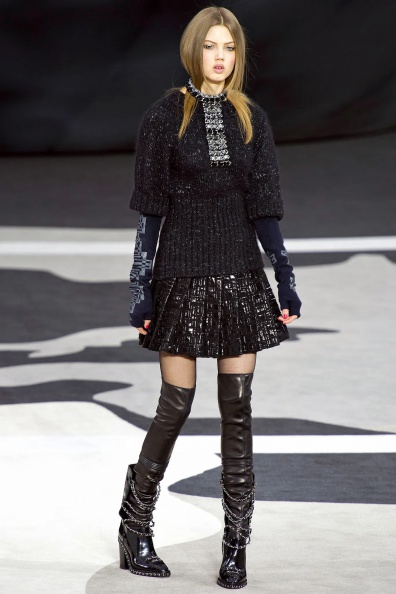 Chanel-Fall-2013-Ready-to-Wear (57).jpg