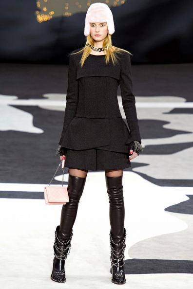 Chanel-Fall-2013-Ready-to-Wear (70).jpg