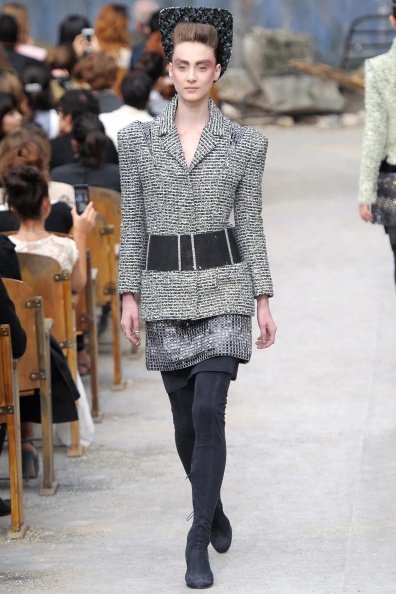 Chanel-Fall-2013-Couture (30).jpg
