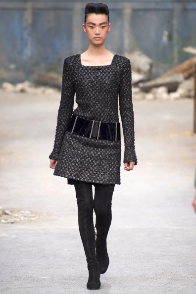 Chanel-Fall-2013-Couture (31).jpg