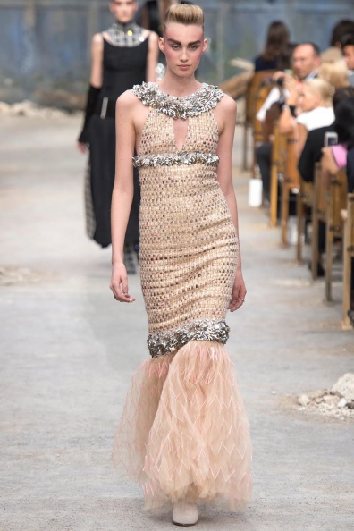 Chanel-Fall-2013-Couture (43).jpg
