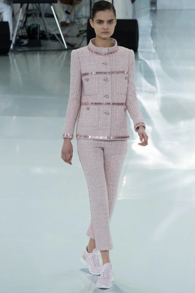 Chanel-Spring-2014-Couture (27).jpg