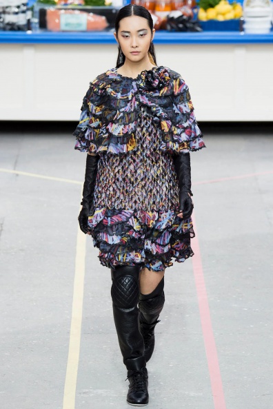 Chanel-Fall 2014-Ready-to-Wear (71).jpg
