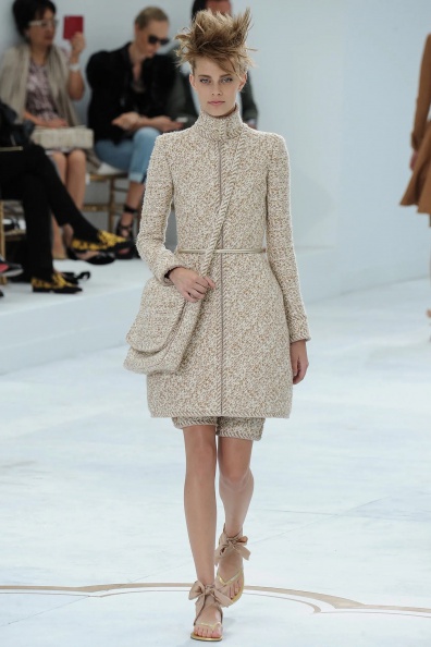 Chanel-Fall 2014-Couture (9).jpg